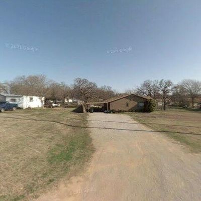 39 Melody Ln, Lone Grove, OK 73443