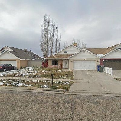 523 Downs Dr, Ogden, UT 84404