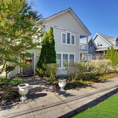 53 4 Th Ave, Atlantic Highlands, NJ 07716