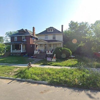 5366 Seneca St, Detroit, MI 48213