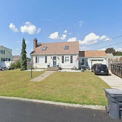 47 Cavalcade Blvd, Warwick, RI 02889