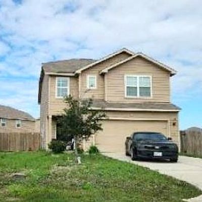 6119 Hidden Cove Rd, Baytown, TX 77523