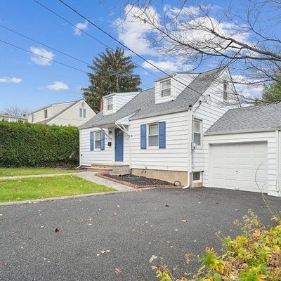 90 Stanley St, Clifton, NJ 07013