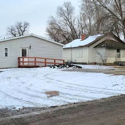 111 Big Horn Ave, Lovell, WY 82431