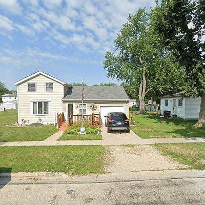 108 S 11 Th St, Rochelle, IL 61068