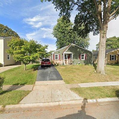 15 Three Rivers Dr, Newark, DE 19702