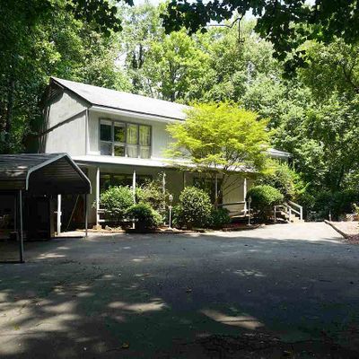 160 Lasae Ln, Tryon, NC 28782