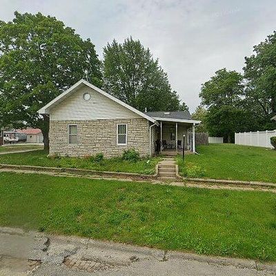 1635 Avenue F, Fort Madison, IA 52627