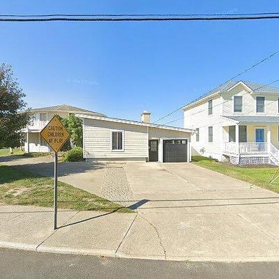 25 Travers Pl, Brigantine, NJ 08203