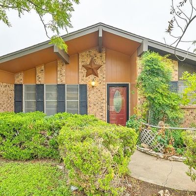 213 Dellwood Dr, San Angelo, TX 76903