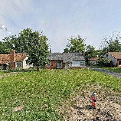 4005 Lancaster Rd, Cleveland, OH 44121