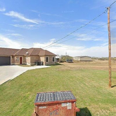 401 Hawk St, Zapata, TX 78076