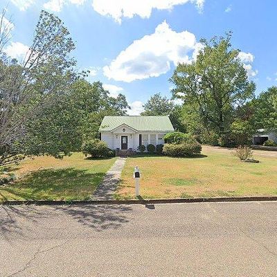 502 2 Nd Ave Sw, Magee, MS 39111