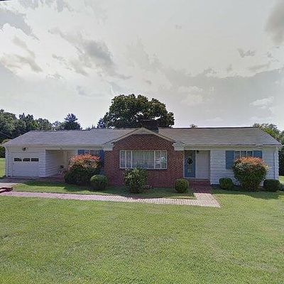 505 Pennwood St Ne, Lenoir, NC 28645