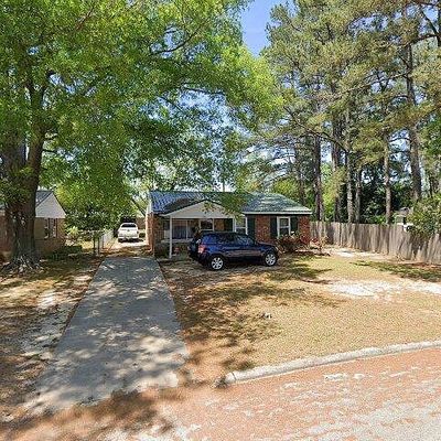 431 Madera Ave, Laurinburg, NC 28352