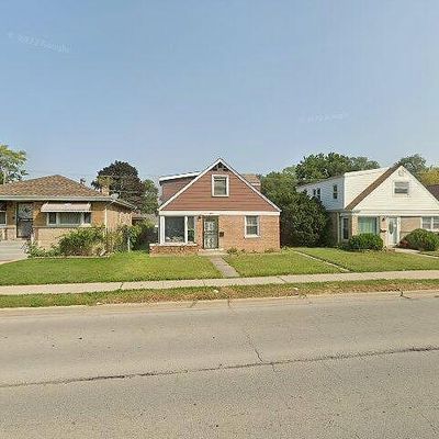 4711 Saint Charles Rd, Bellwood, IL 60104