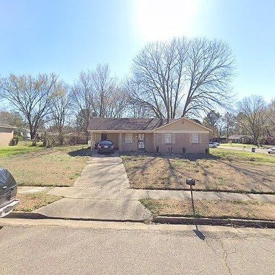 6745 Camelot Rd, Horn Lake, MS 38637
