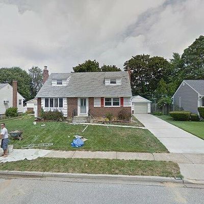 865 Whitebirch Ln, Wantagh, NY 11793