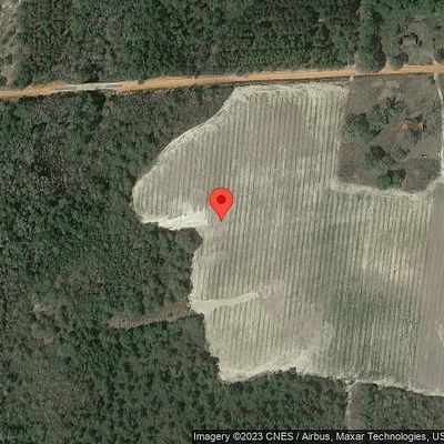 933 Campground Rd, Laurel Hill, FL 32567