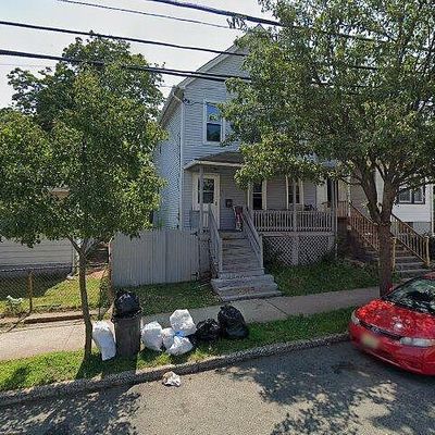 144 Lee Ave, New Brunswick, NJ 08901