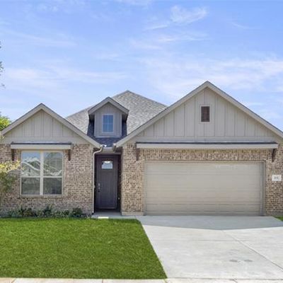 202 Lariat Ln, Valley View, TX 76272