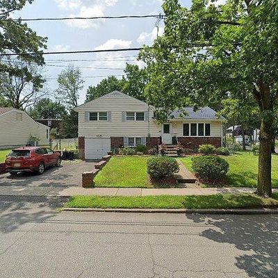 207 Delong Ave, Dumont, NJ 07628