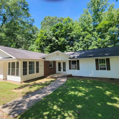 36 Gober Rd, Commerce, GA 30530