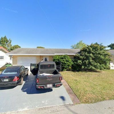 5710 Nw 64 Th Way, Tamarac, FL 33321