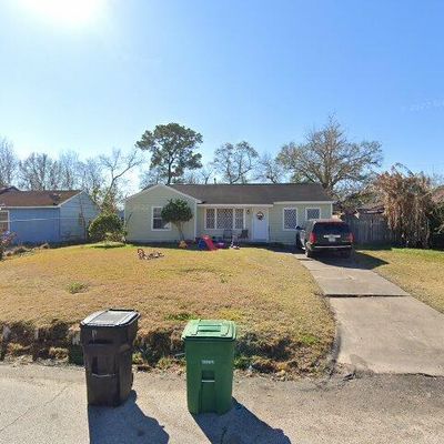 5906 Belcrest St, Houston, TX 77033