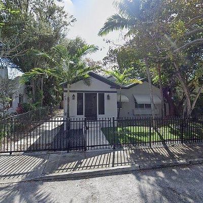 52 Nw 47 Th Ter, Miami, FL 33127