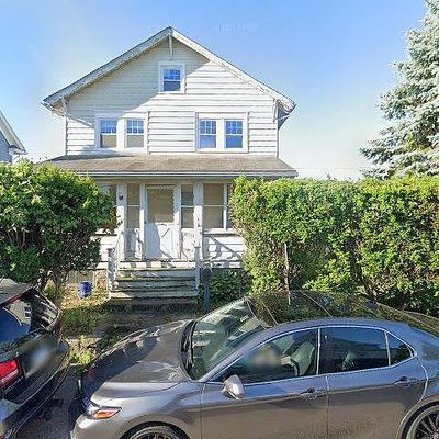 102 Pine St, Greenwich, CT 06830