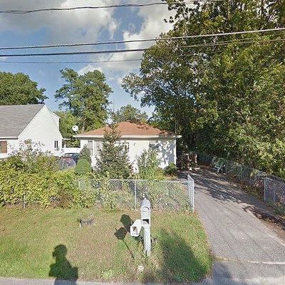 107 Avery St, Springfield, MA 01119