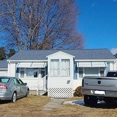 119 Oakside Ave, Methuen, MA 01844