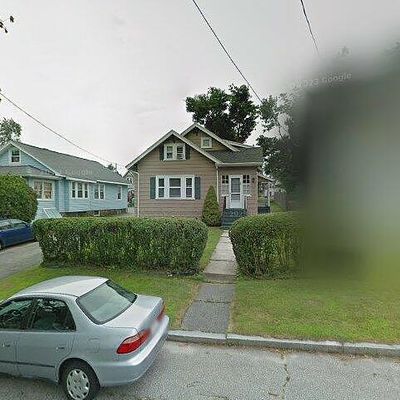 12 Longmeadow Ave, Worcester, MA 01606