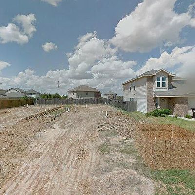 17119 Hawks Landing Dr, Hockley, TX 77447