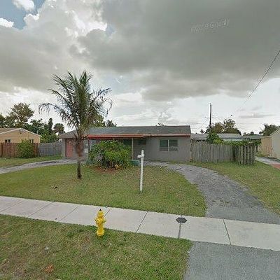 1720 Sw 64 Th Ter, North Lauderdale, FL 33068