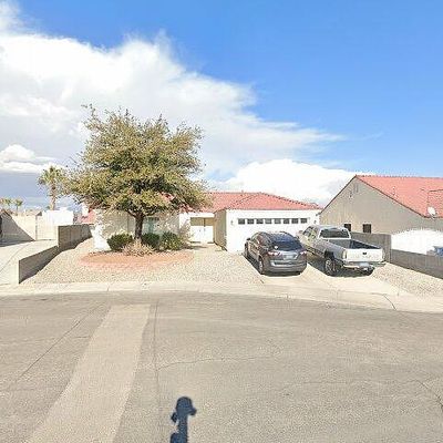 1728 Pinter Way, North Las Vegas, NV 89032