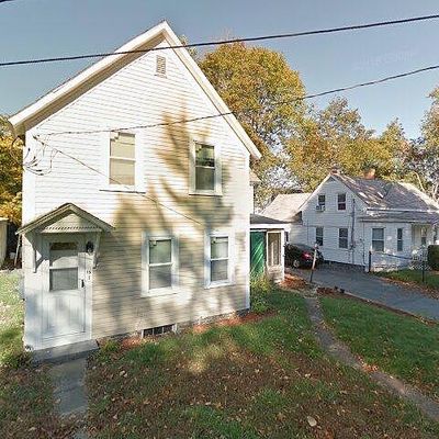 18 Cottage Pl, Leominster, MA 01453