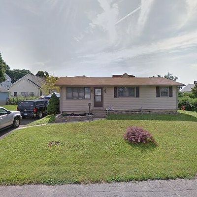 15 Francis Rd, Danbury, CT 06810