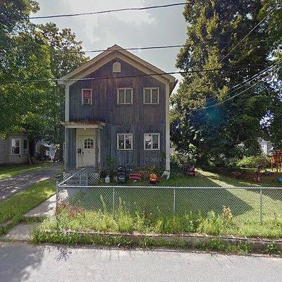 16 Irving St, Spencer, MA 01562