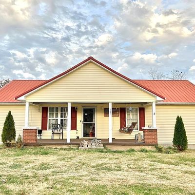 2095 Mccoinsville Rd, Gainesboro, TN 38562