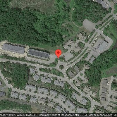 2101 Briarwood Vlg, Clinton, MA 01510