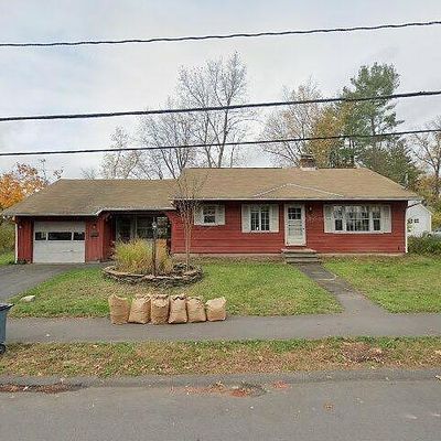 23 Shumway St, Amherst, MA 01002