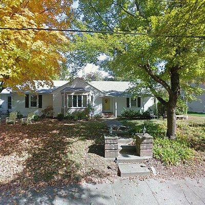 20 Tondreau Ave, Attleboro, MA 02703