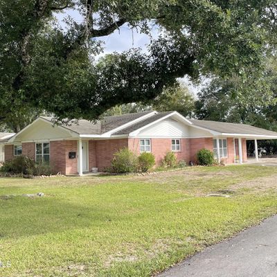 201 Abshire Dr, Kaplan, LA 70548