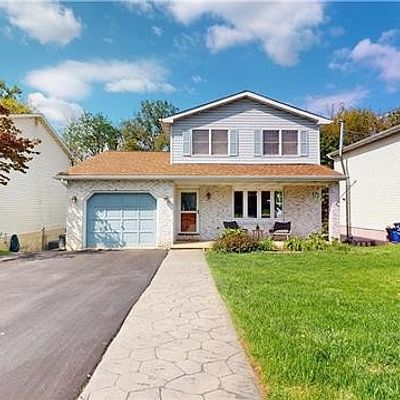 3 Keglovits Ln, Northampton, PA 18067