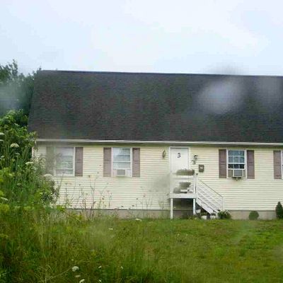 3 Norton St, Westfield, MA 01085