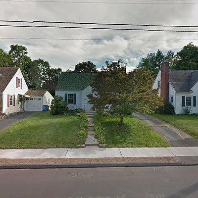 262 High St W, Manchester, CT 06040