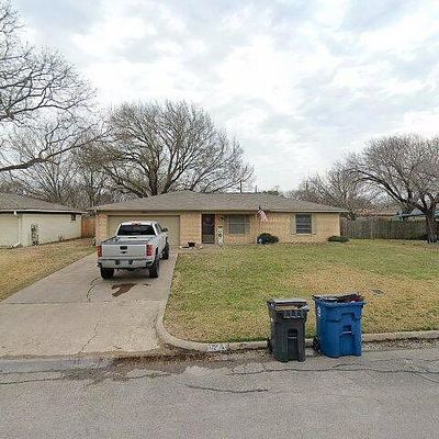 3603 Northpark Dr, Corsicana, TX 75110