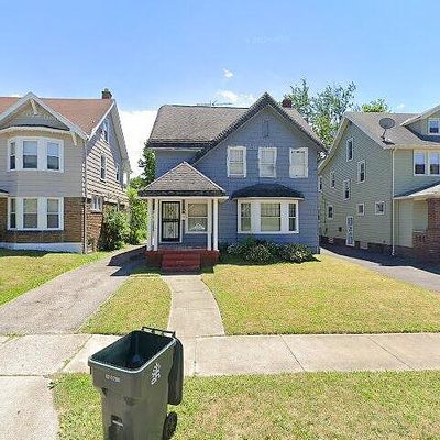3322 Yorkshire Rd, Cleveland Heights, OH 44118